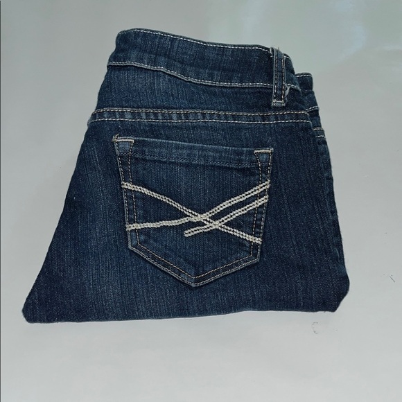 Aeropostale Bermuda Low Rise Shorts Size 3/4 - Picture 3 of 16